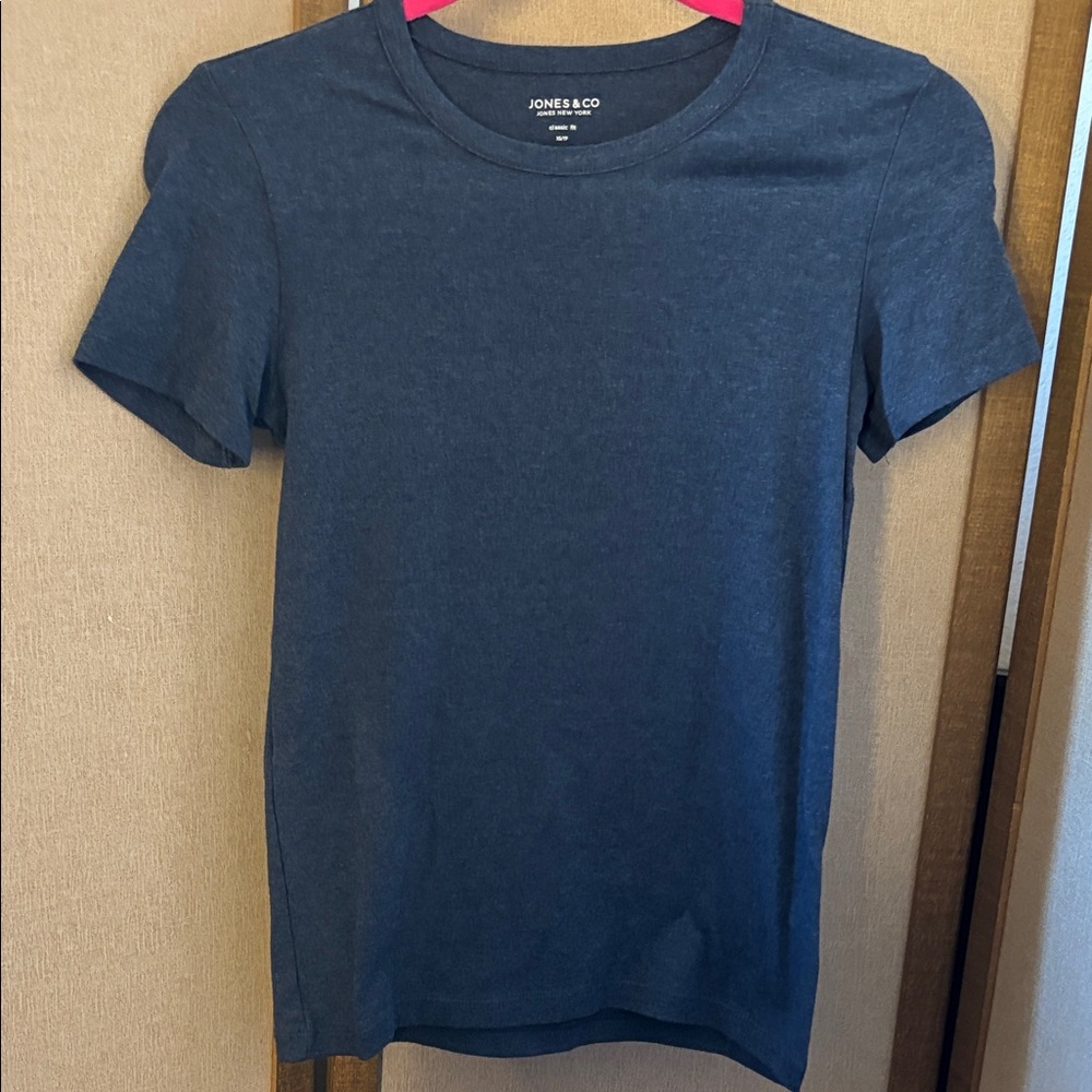 Jones New York heathered Navy T-Shirt xs